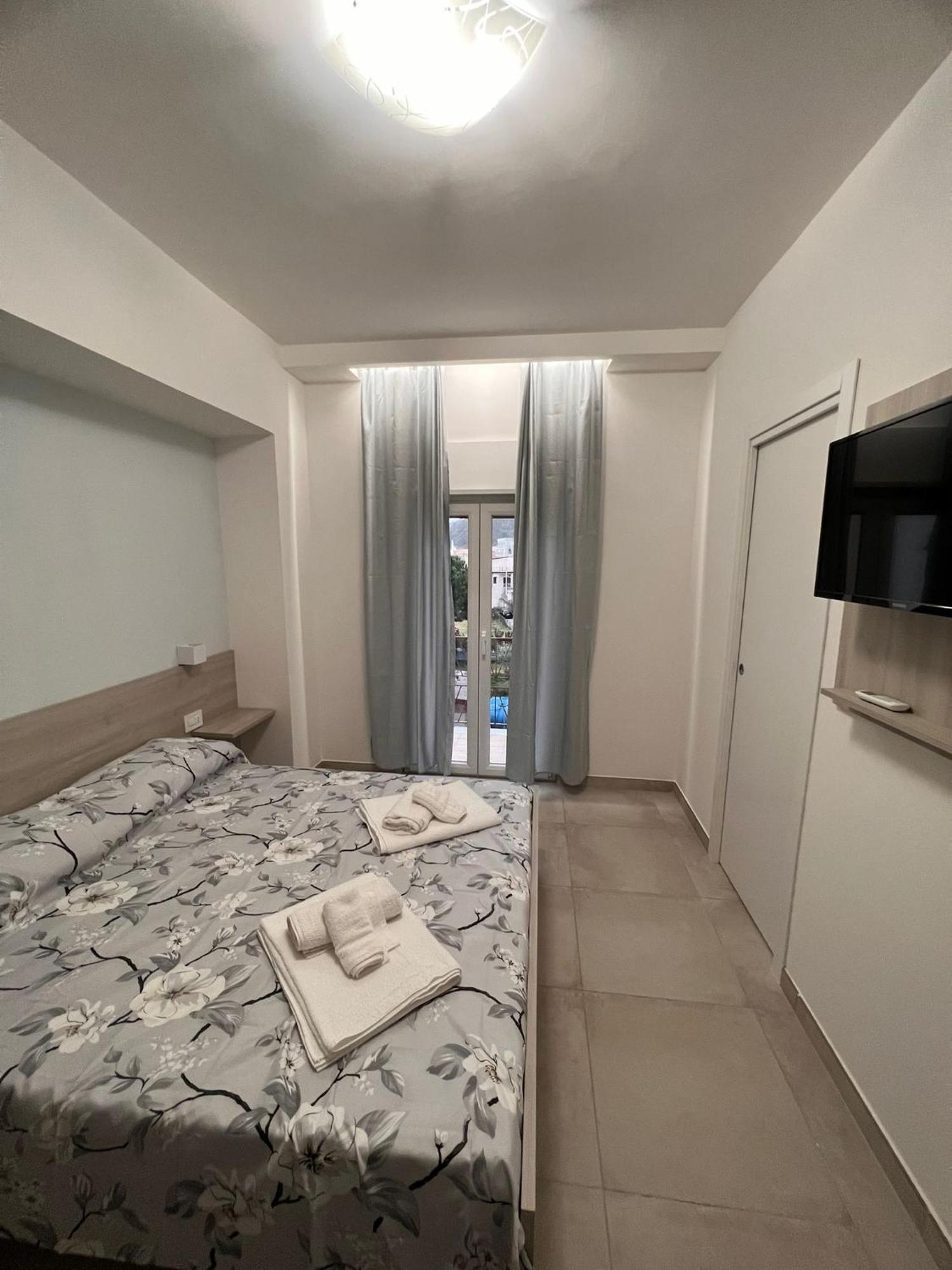 Porta Sul Mare Hotell Tropea Exteriör bild