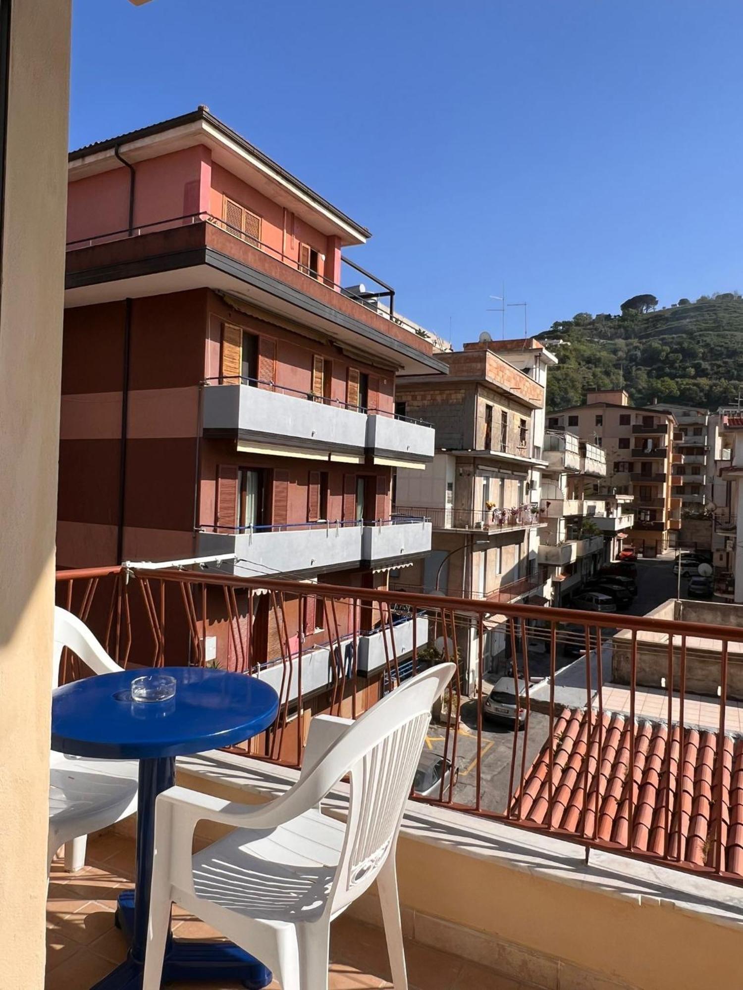 Porta Sul Mare Hotell Tropea Exteriör bild