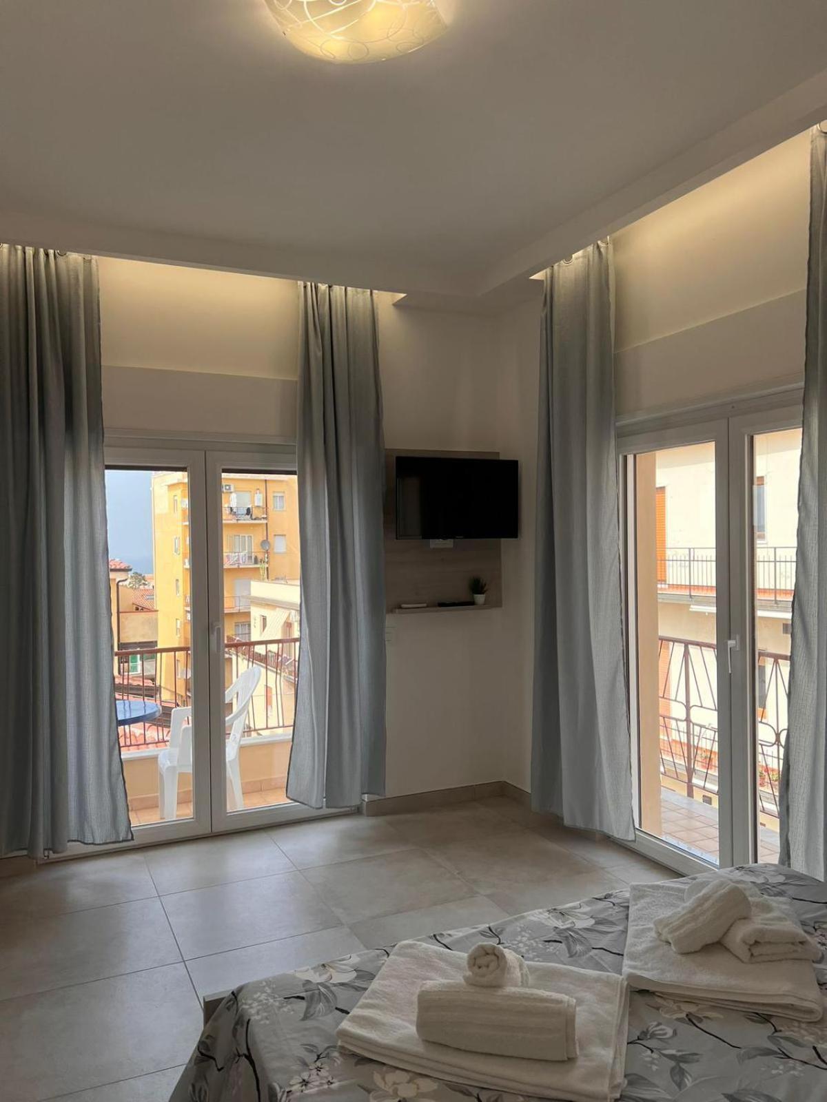 Porta Sul Mare Hotell Tropea Exteriör bild